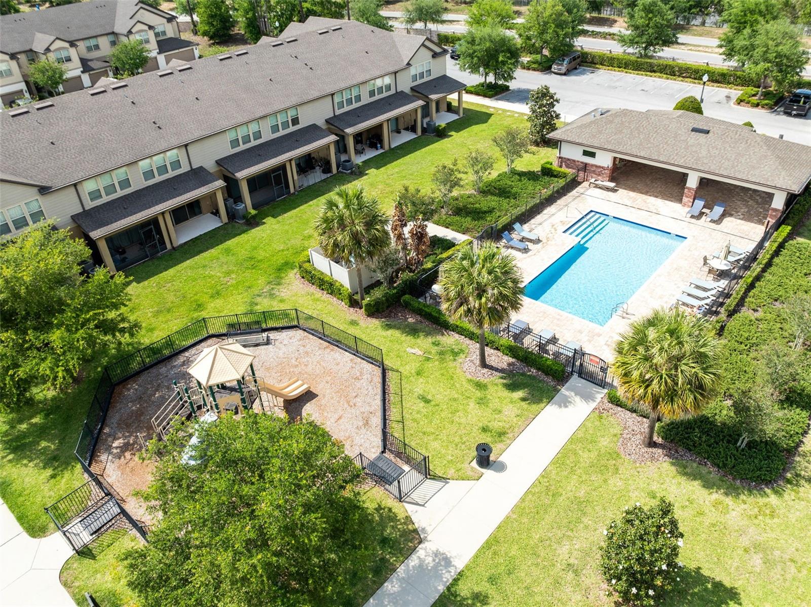 1120 PAVIA DR, APOPKA, FL, 32703