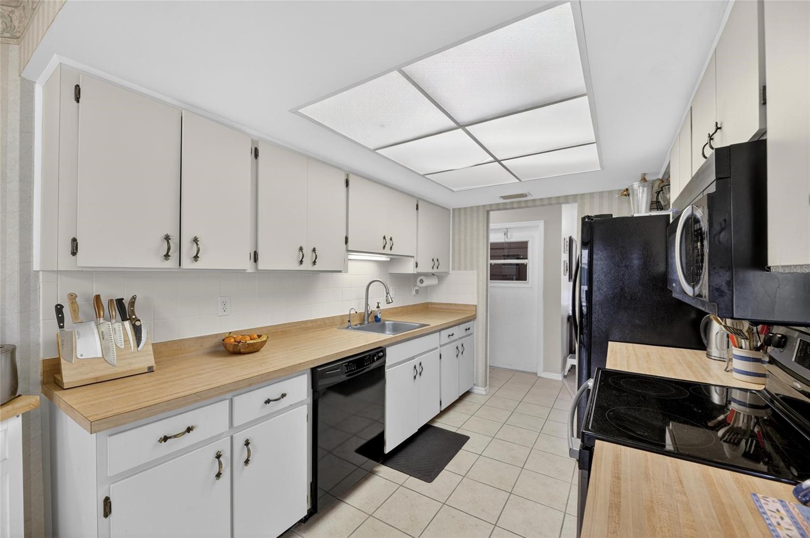 1517 INGRAM DR, SUN CITY CENTER, FL, 33573