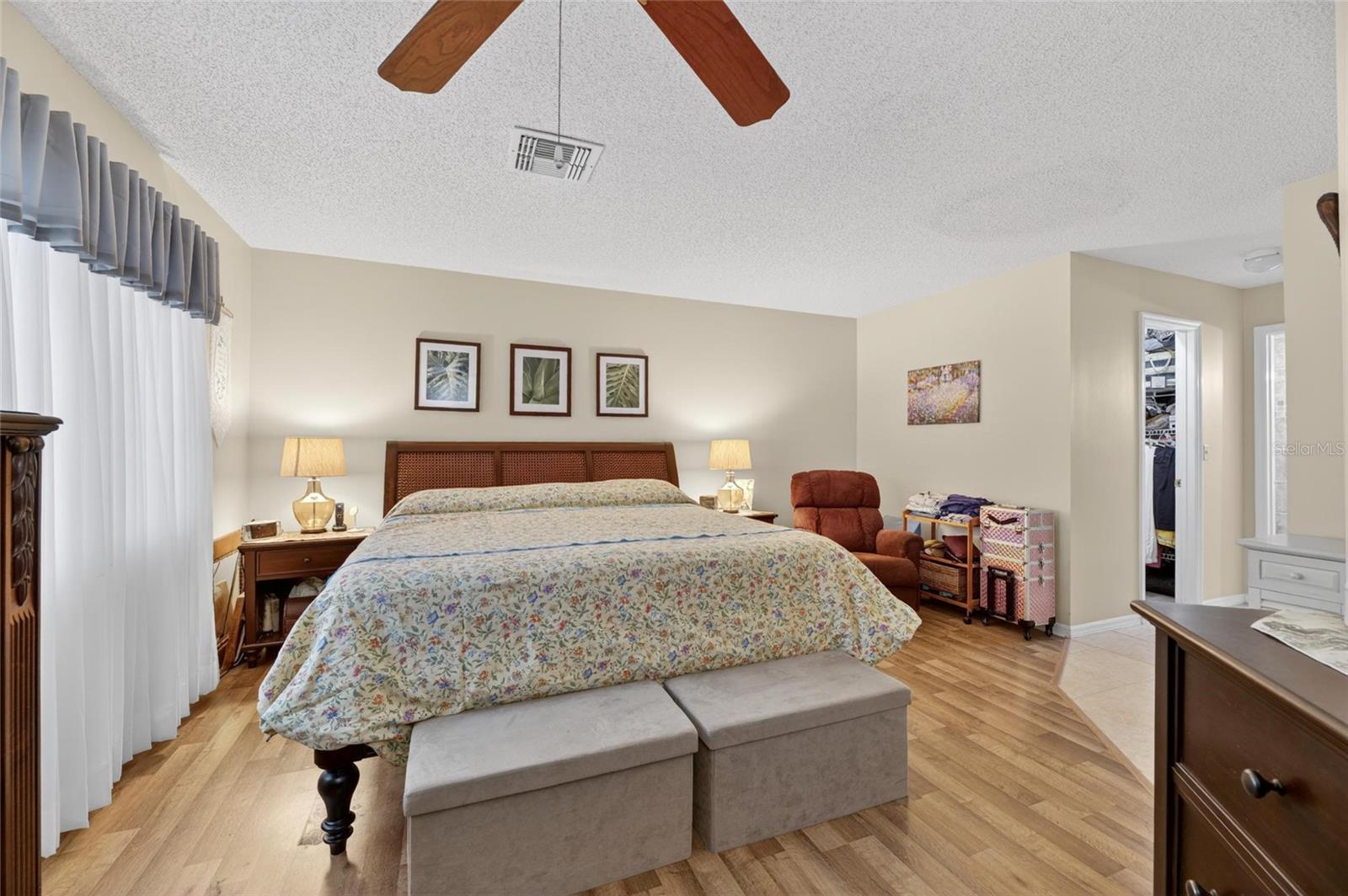 1517 INGRAM DR, SUN CITY CENTER, FL, 33573