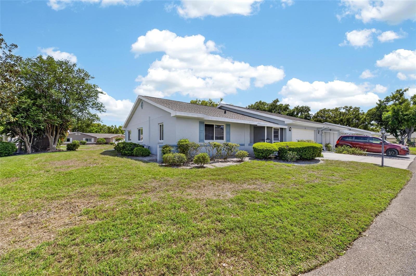 1517 INGRAM DR, SUN CITY CENTER, FL, 33573