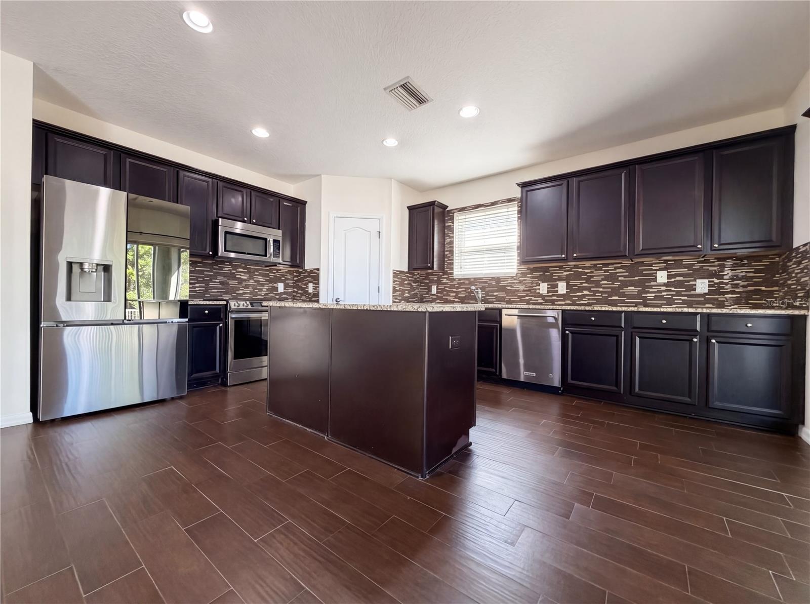 12437 FIELD POINT WAY, SPRING HILL, FL, 34610