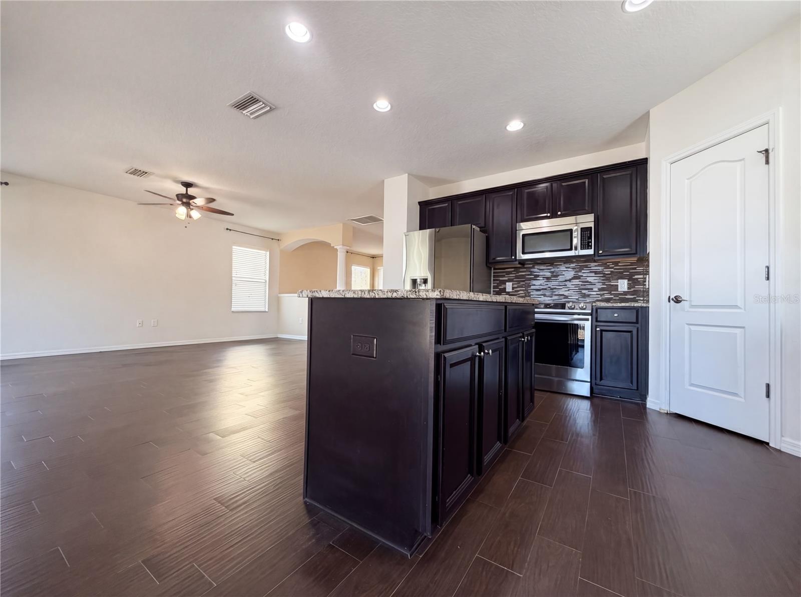 12437 FIELD POINT WAY, SPRING HILL, FL, 34610