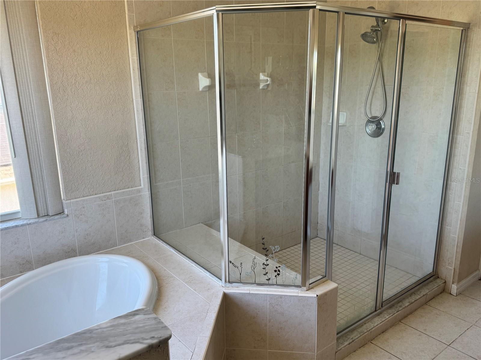 9023 PINEBREEZE DR, RIVERVIEW, FL, 33578