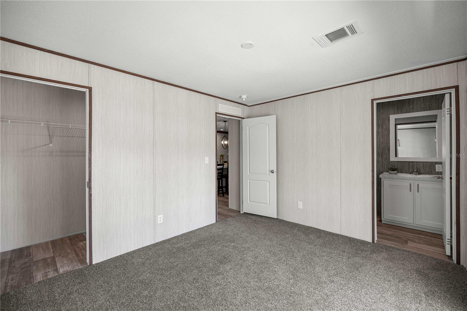 17360 SE 65TH ST, OCKLAWAHA, FL, 32179