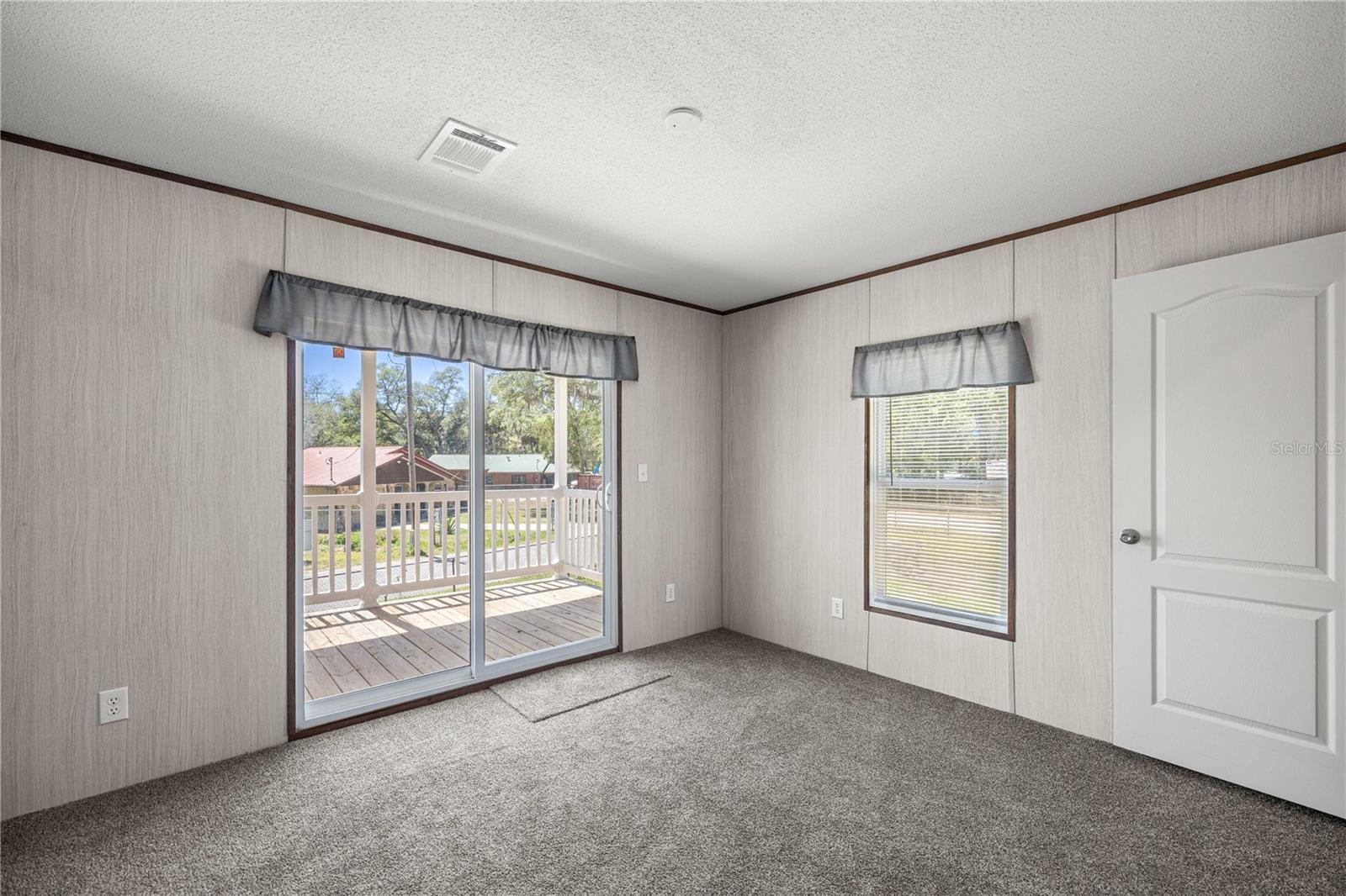 17360 SE 65TH ST, OCKLAWAHA, FL, 32179