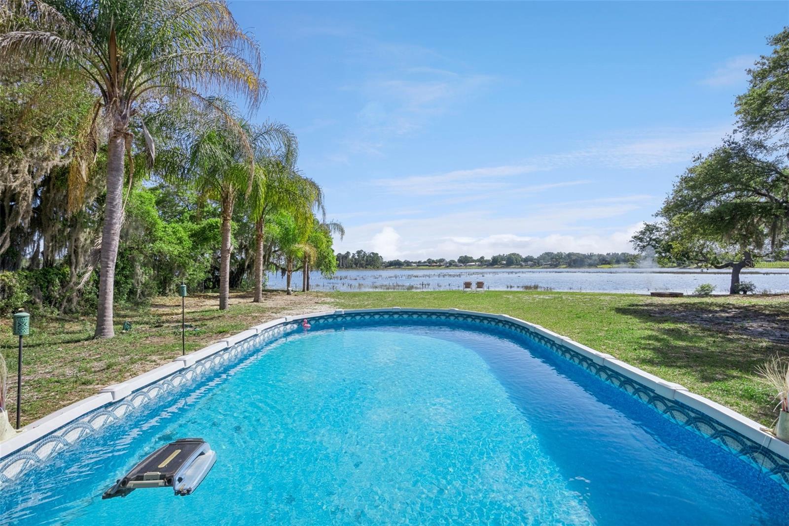 2032 DUMAS DR, DELTONA, FL, 32738