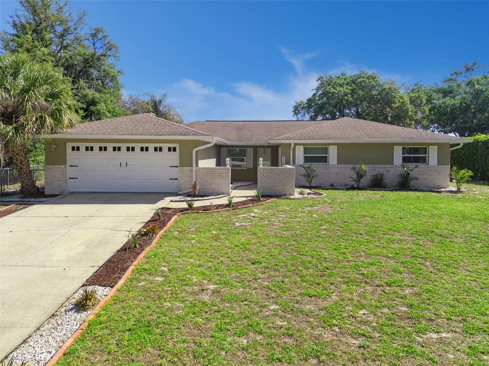 2032 DUMAS DR, DELTONA, FL, 32738