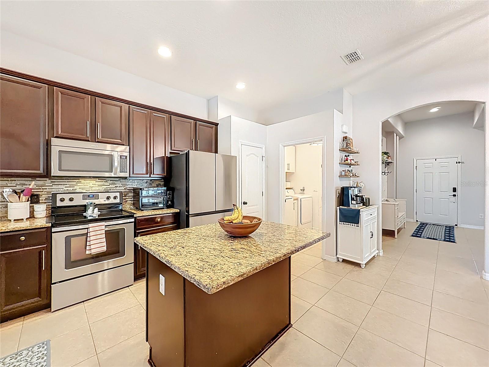 915 ARBOR POINTE AVE, MINNEOLA, FL, 34715