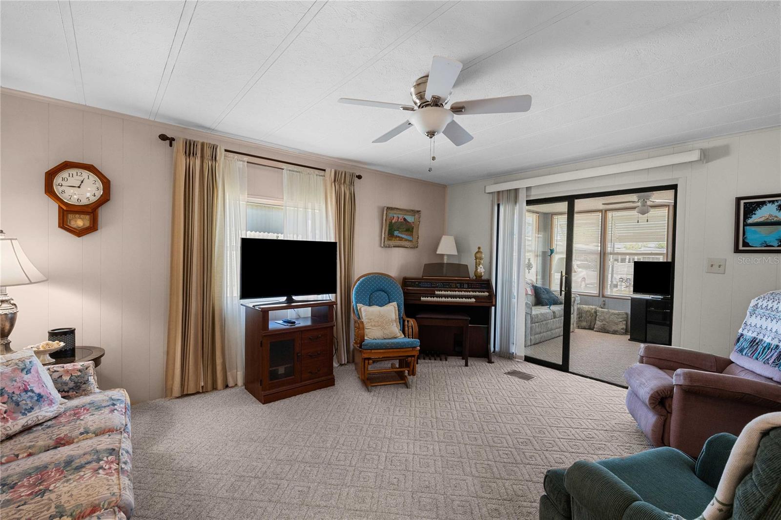 5323 SEVILLE DR, ZEPHYRHILLS, FL, 33541