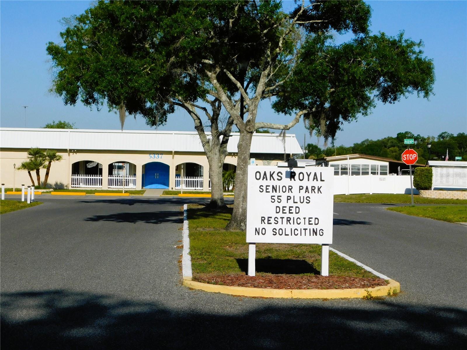 5323 SEVILLE DR, ZEPHYRHILLS, FL, 33541