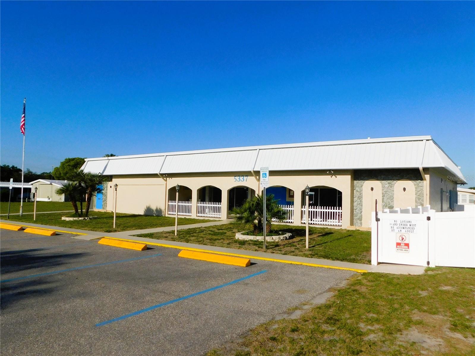 5323 SEVILLE DR, ZEPHYRHILLS, FL, 33541