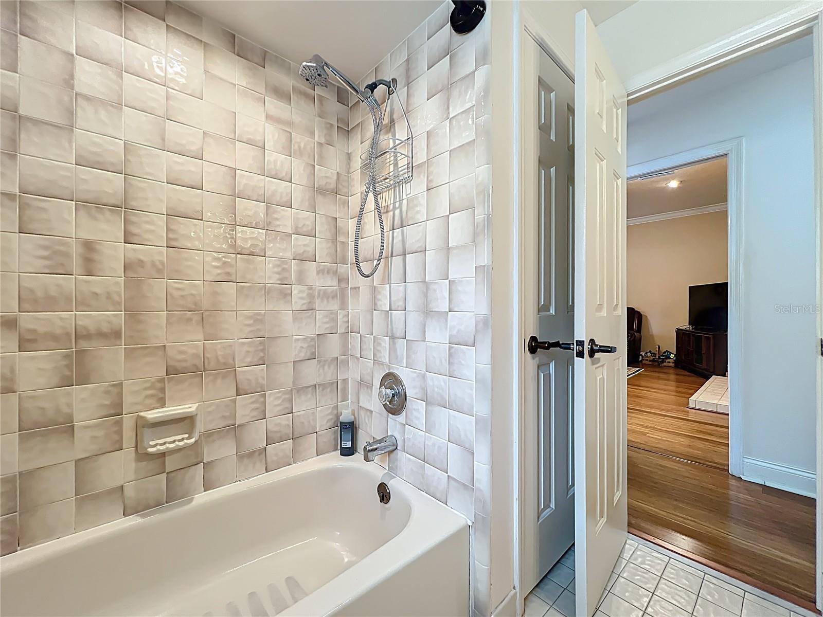 1951 GREEN MEADOW LN, ORLANDO, FL, 32825