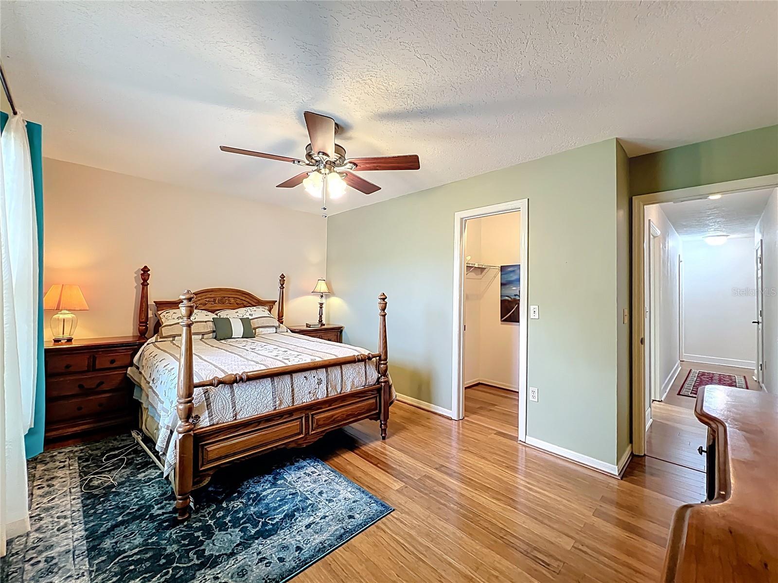 1951 GREEN MEADOW LN, ORLANDO, FL, 32825