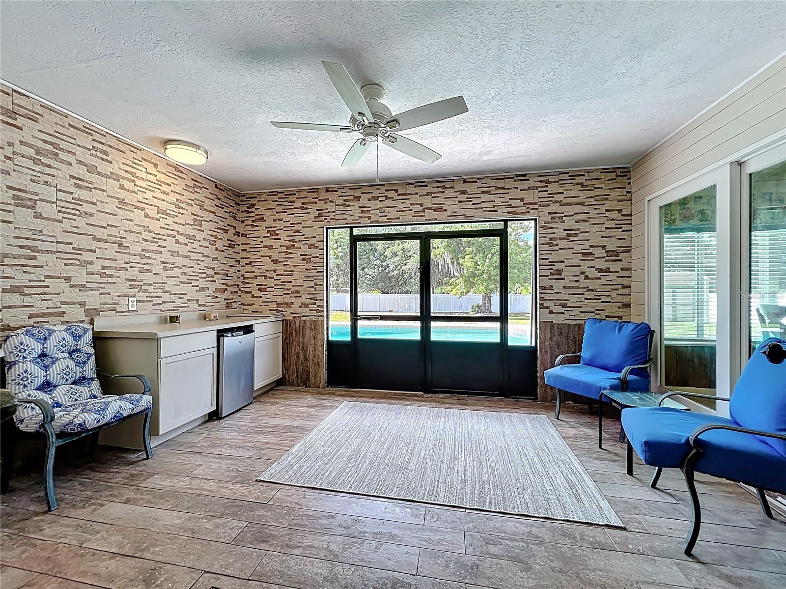 1951 GREEN MEADOW LN, ORLANDO, FL, 32825