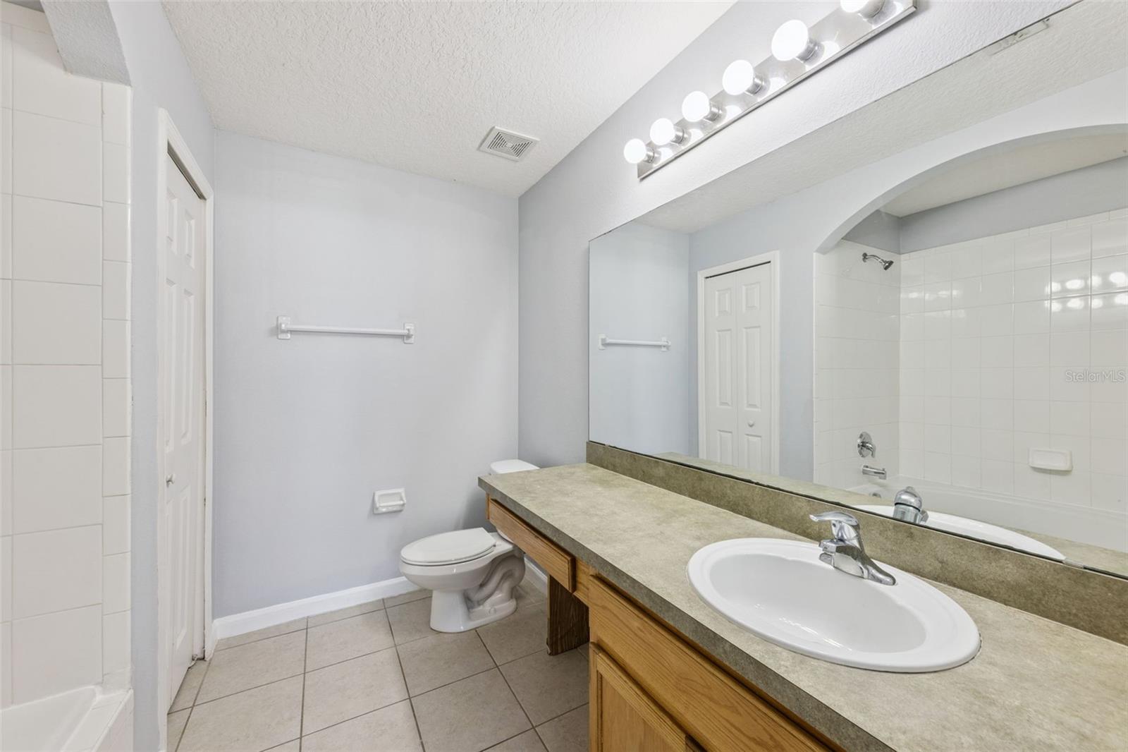 841 PARK GROVE CT, ORLANDO, FL, 32828