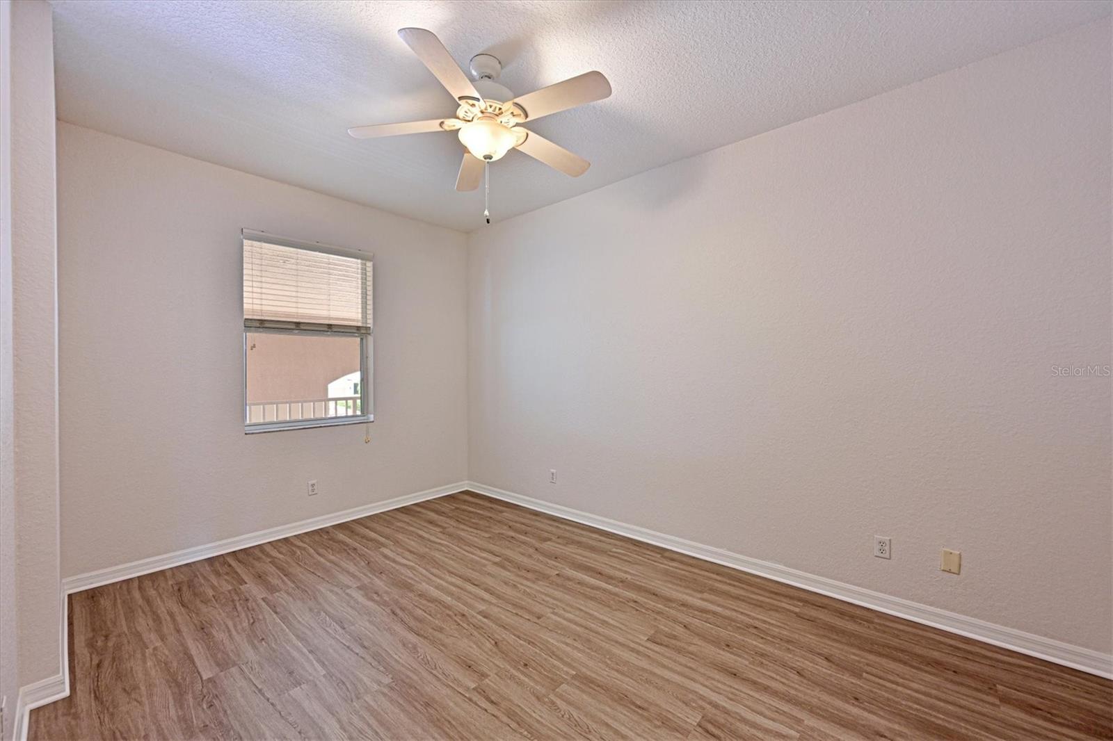 1011 FAIRWAYCOVE LN #202, BRADENTON, FL, 34212