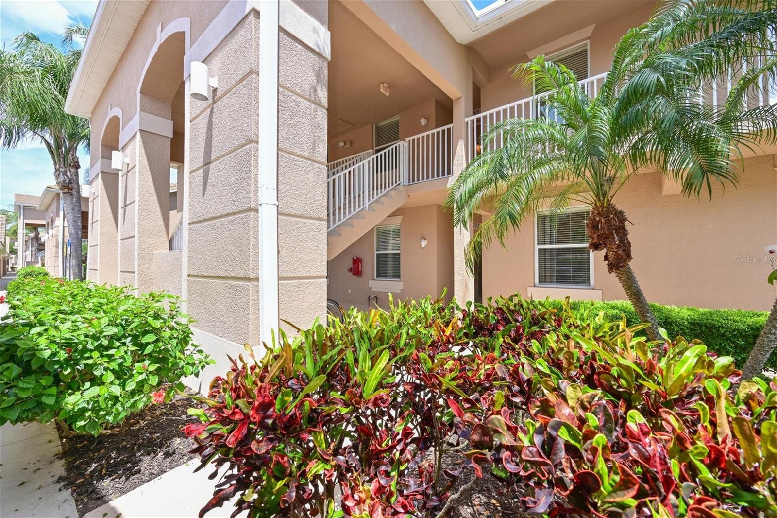 1011 FAIRWAYCOVE LN #202, BRADENTON, FL, 34212