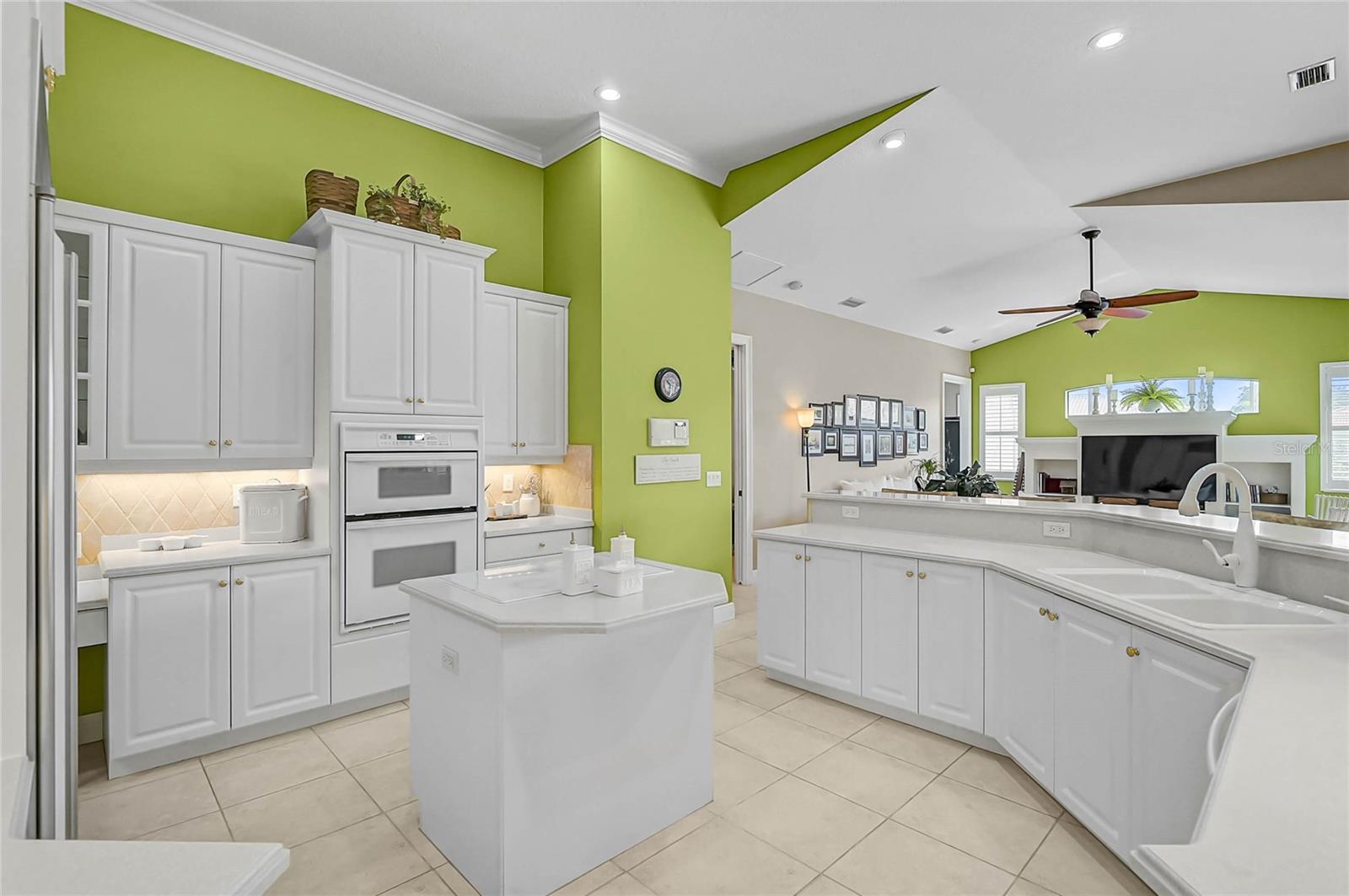 4360 VIA DEL SANTI, VENICE, FL, 34293