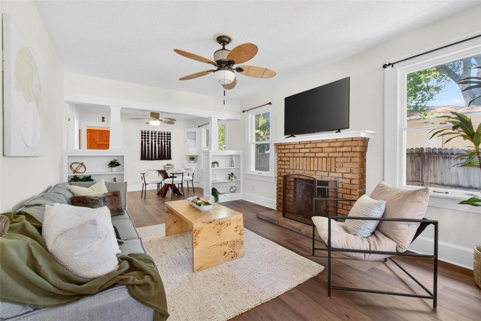 5218 1ST AVE S, ST PETERSBURG, FL, 33707