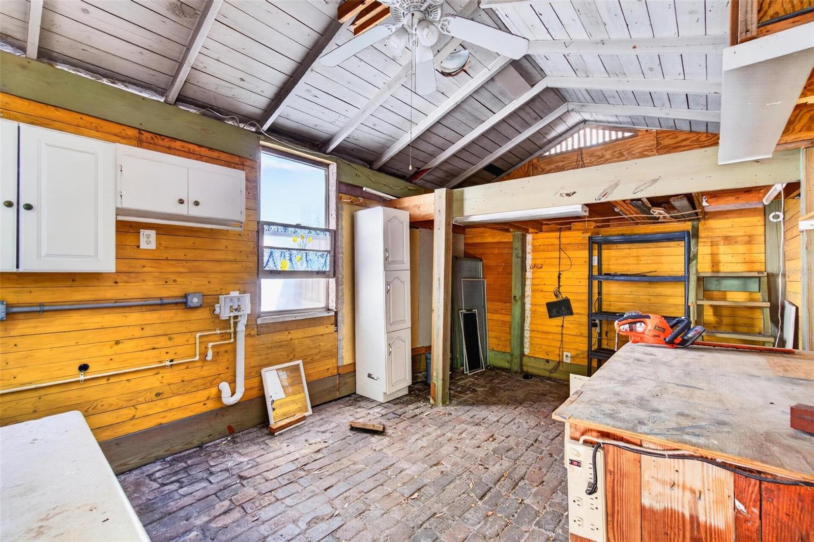 5218 1ST AVE S, ST PETERSBURG, FL, 33707