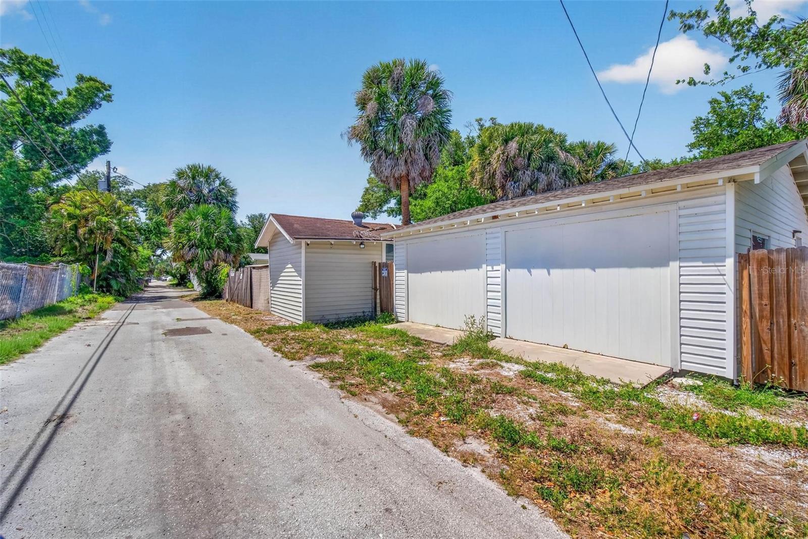 5218 1ST AVE S, ST PETERSBURG, FL, 33707