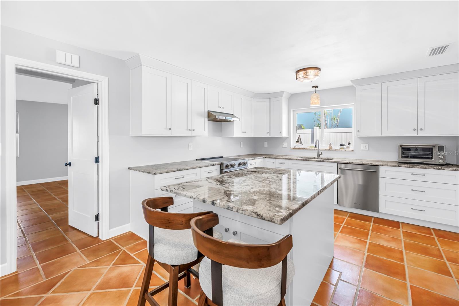 12475 4TH ST E, TREASURE ISLAND, FL, 33706