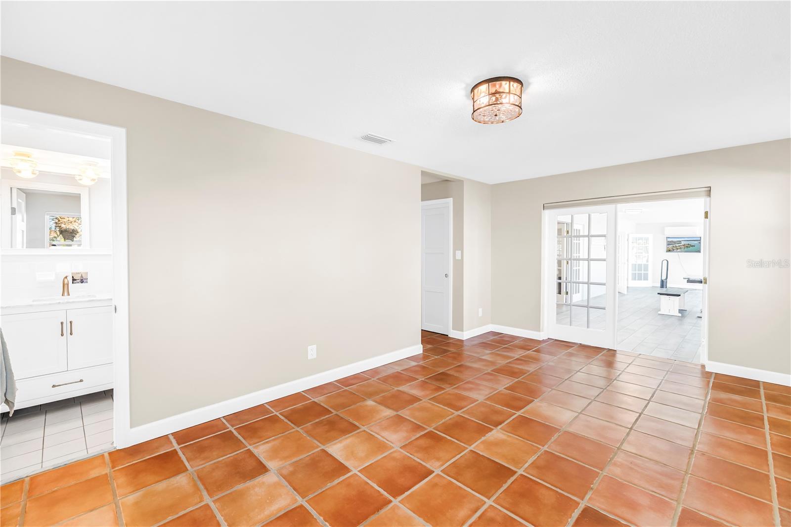 12475 4TH ST E, TREASURE ISLAND, FL, 33706