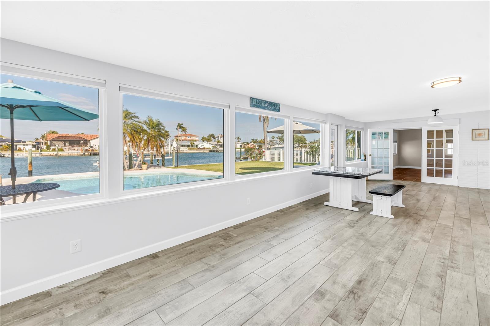 12475 4TH ST E, TREASURE ISLAND, FL, 33706