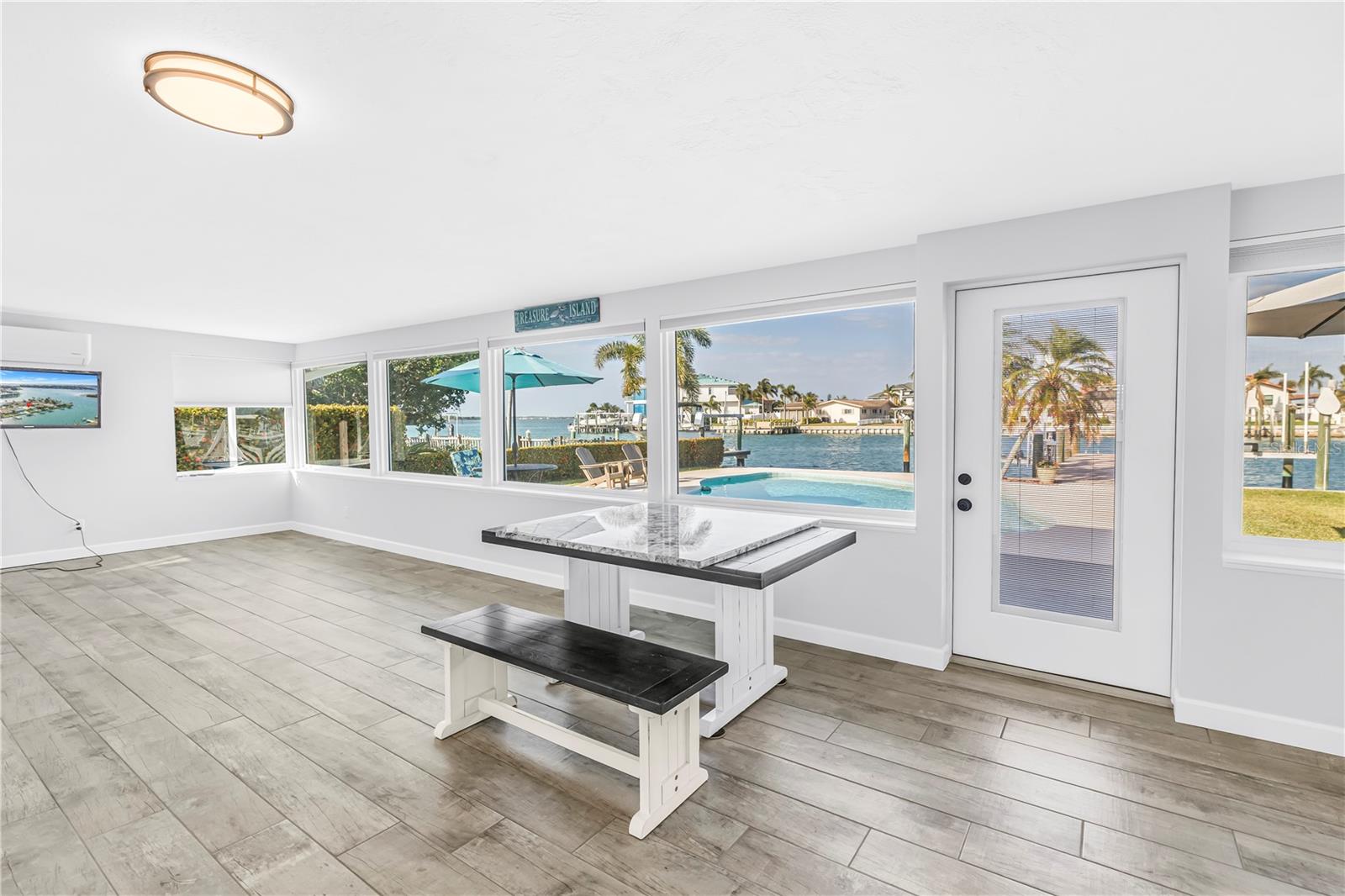 12475 4TH ST E, TREASURE ISLAND, FL, 33706