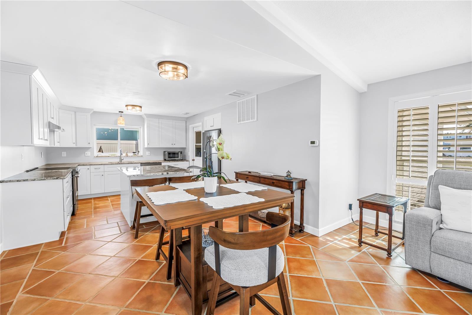 12475 4TH ST E, TREASURE ISLAND, FL, 33706