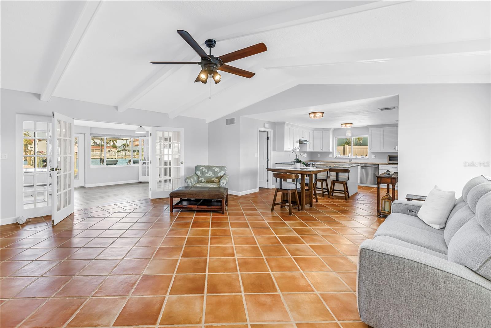 12475 4TH ST E, TREASURE ISLAND, FL, 33706