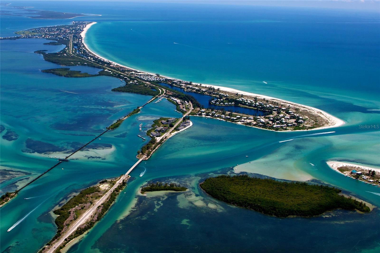 8362 SANTA CRUZ DR, PORT CHARLOTTE, FL, 33981