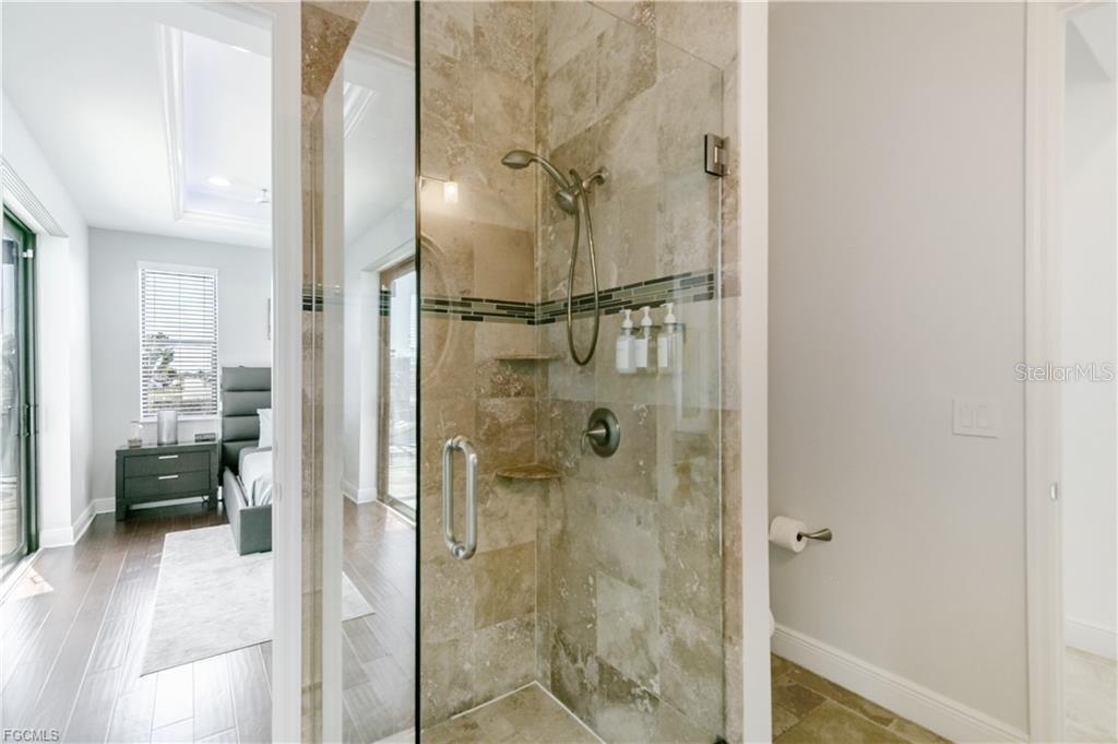 2003 NE 10TH PL, CAPE CORAL, FL, 33909