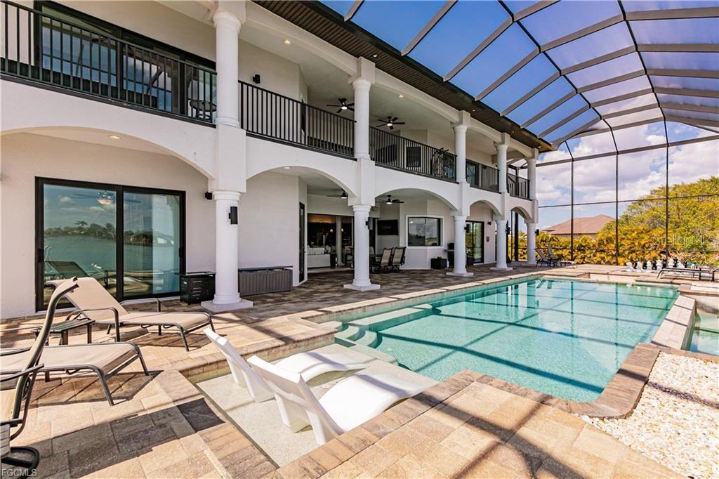 2003 NE 10TH PL, CAPE CORAL, FL, 33909