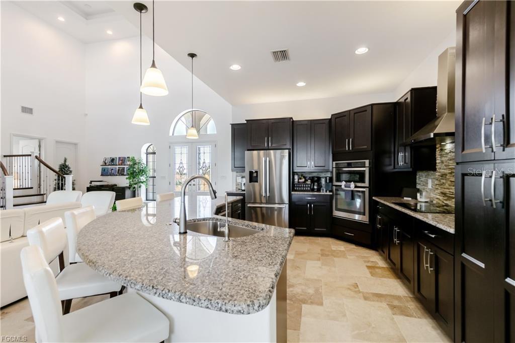 2003 NE 10TH PL, CAPE CORAL, FL, 33909