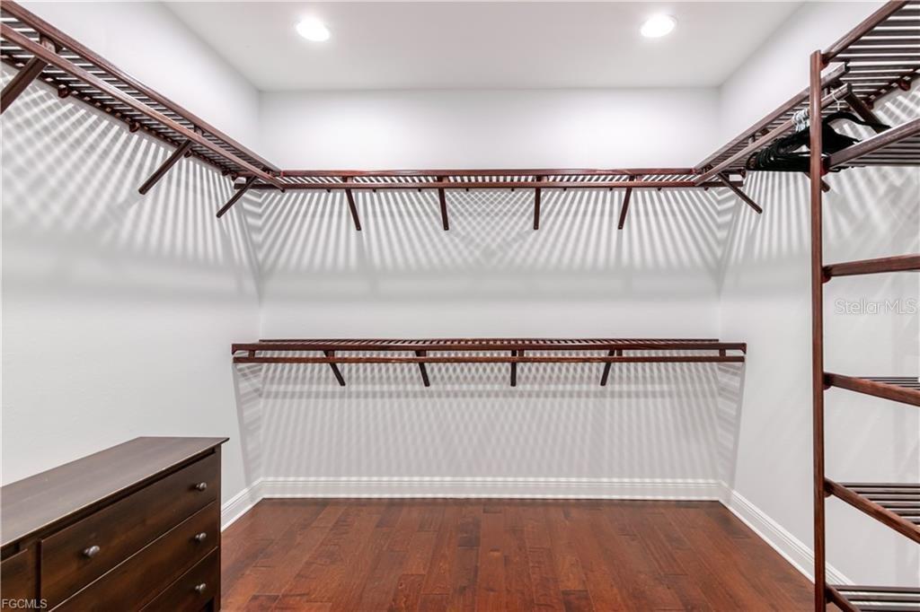 2003 NE 10TH PL, CAPE CORAL, FL, 33909