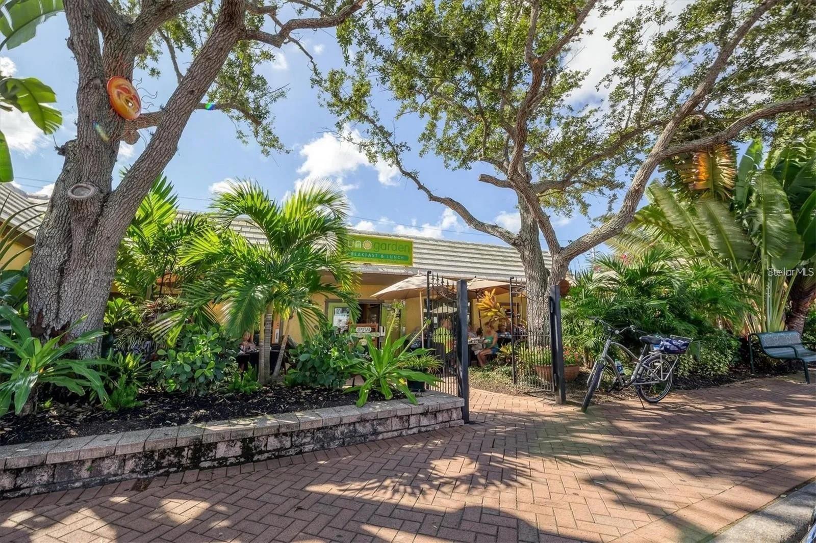 1624 STICKNEY POINT RD #108, SARASOTA, FL, 34231
