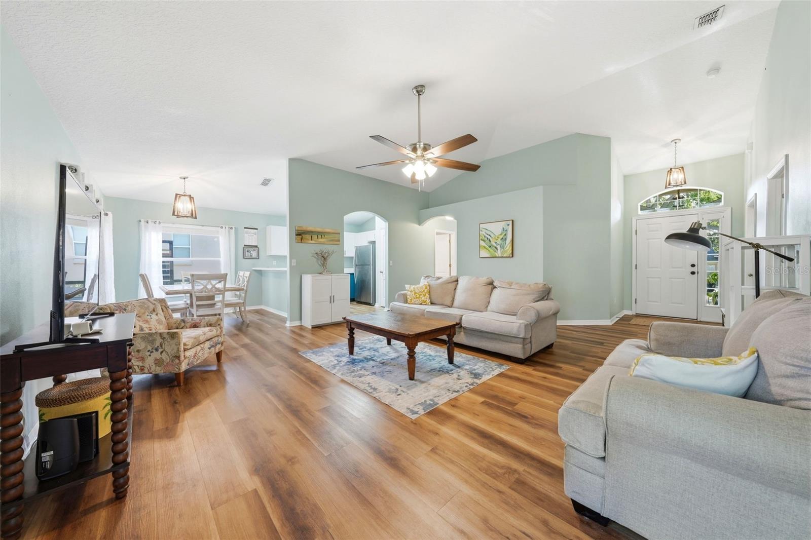 625 WILLOW RUN ST, MINNEOLA, FL, 34715