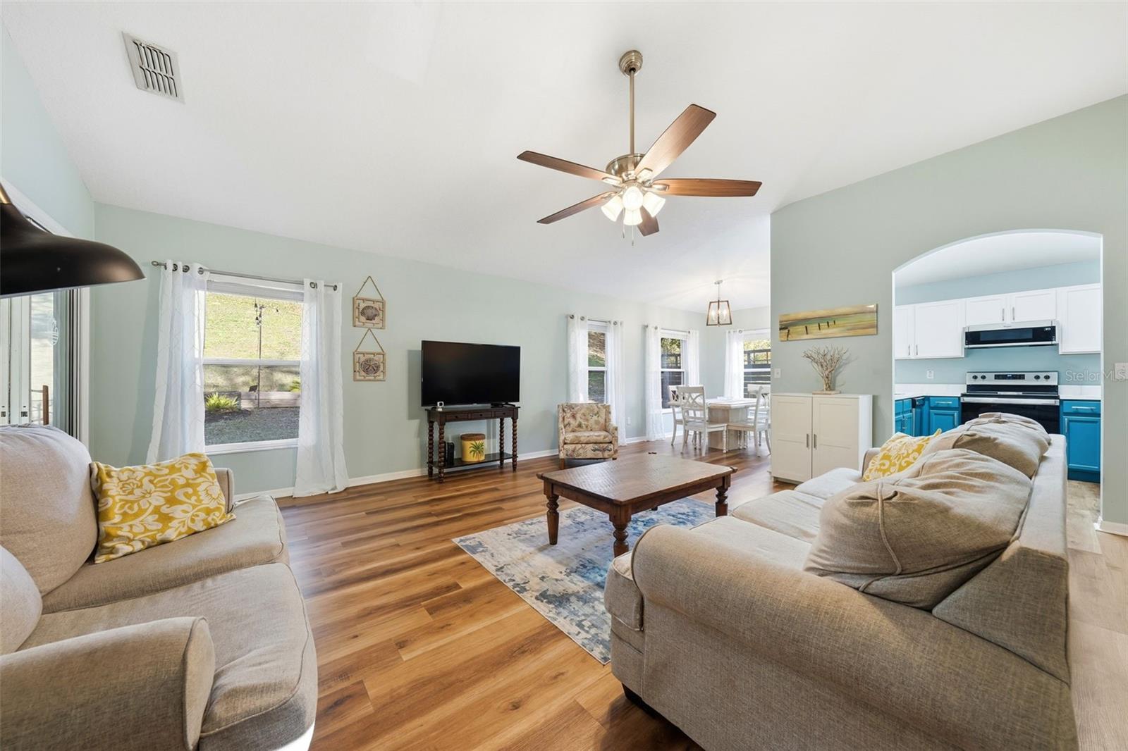 625 WILLOW RUN ST, MINNEOLA, FL, 34715