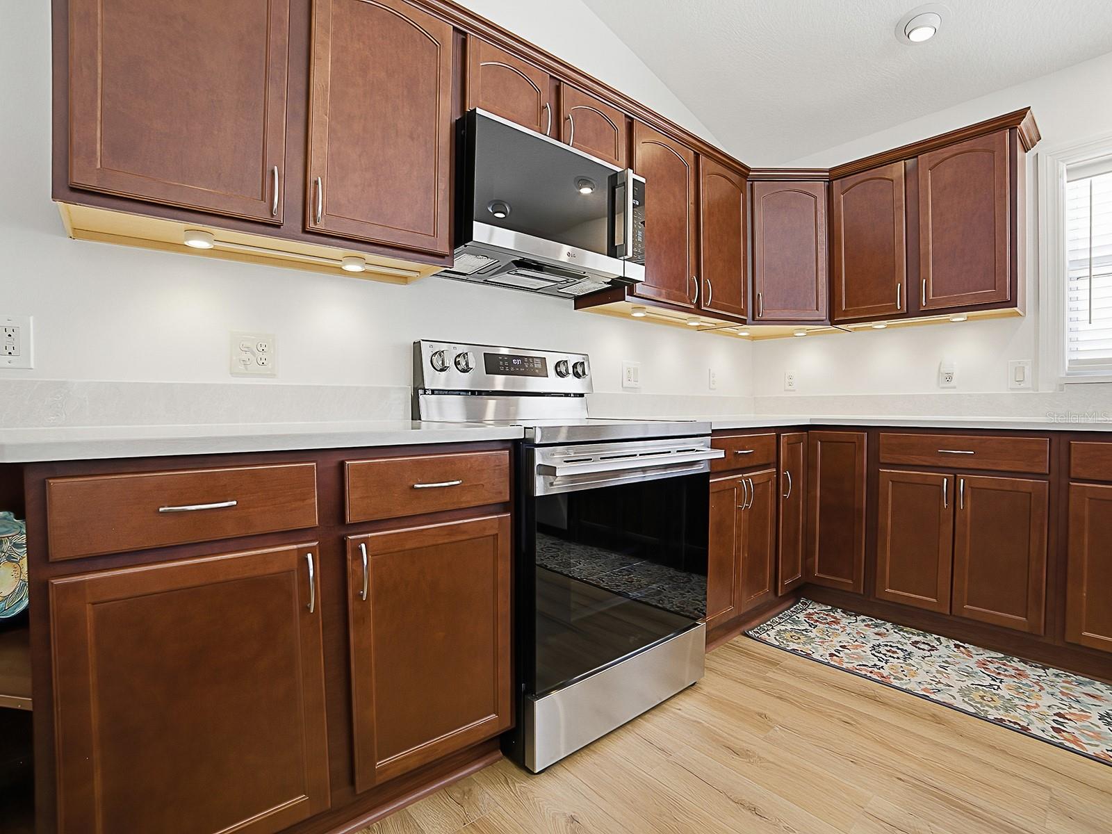 2064 EDENTON TER, THE VILLAGES, FL, 32162