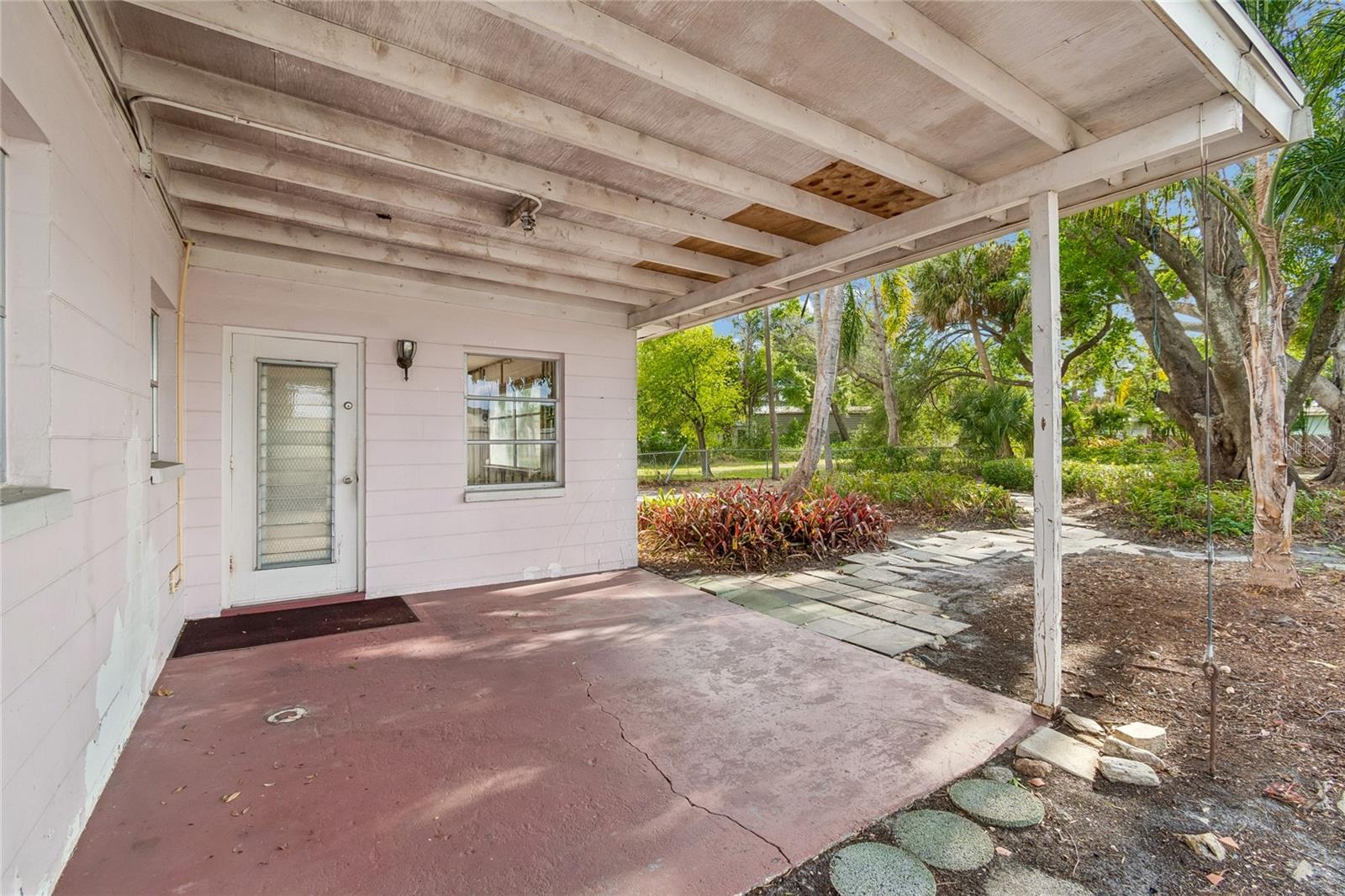 4703 S RENELLIE DR, TAMPA, FL, 33611