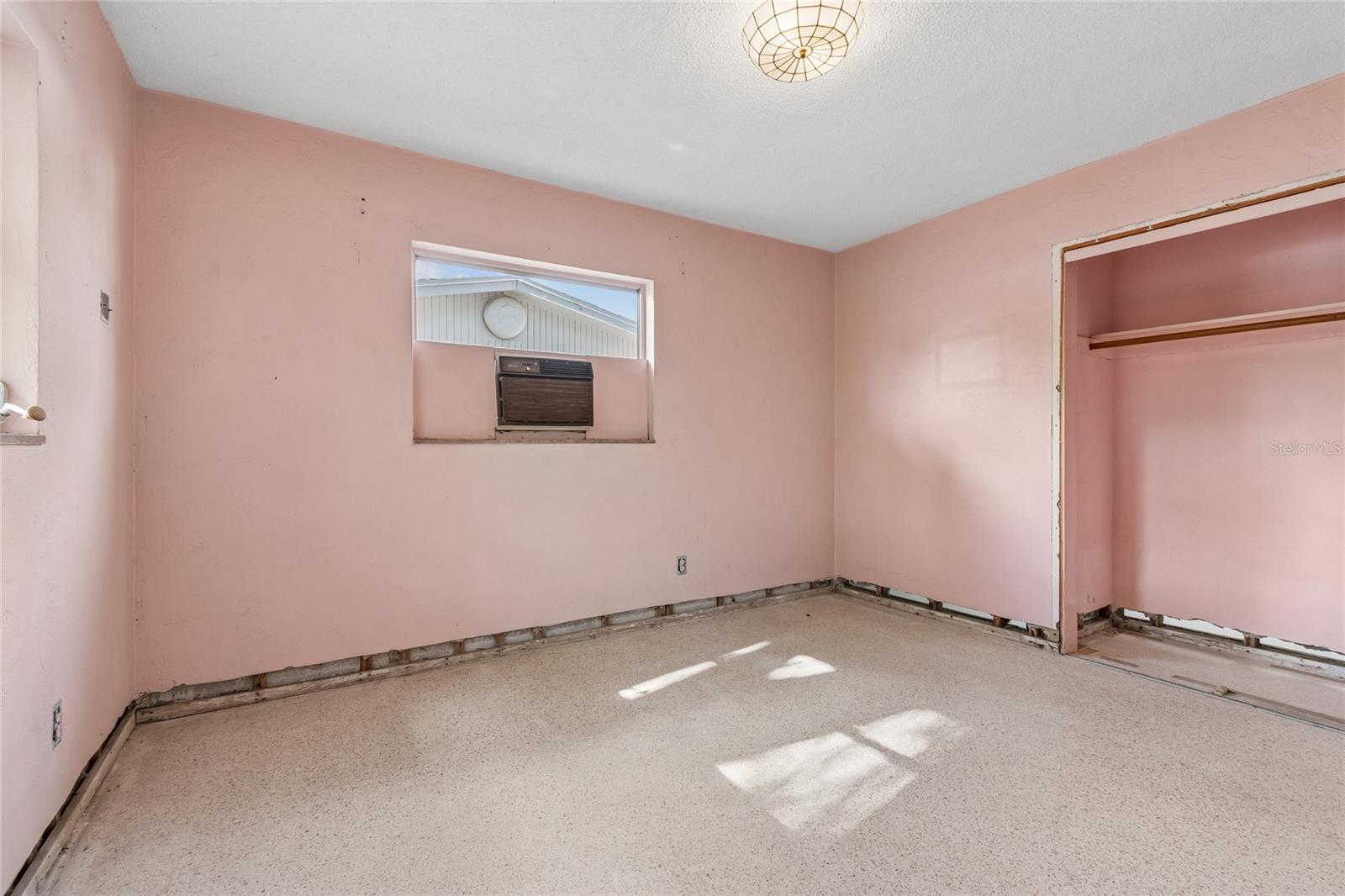 4703 S RENELLIE DR, TAMPA, FL, 33611