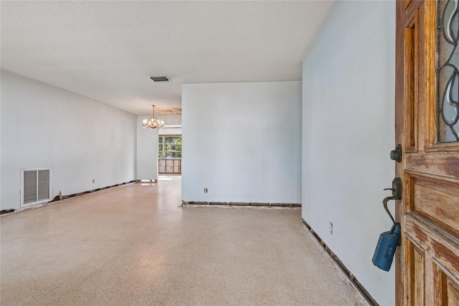 4703 S RENELLIE DR, TAMPA, FL, 33611