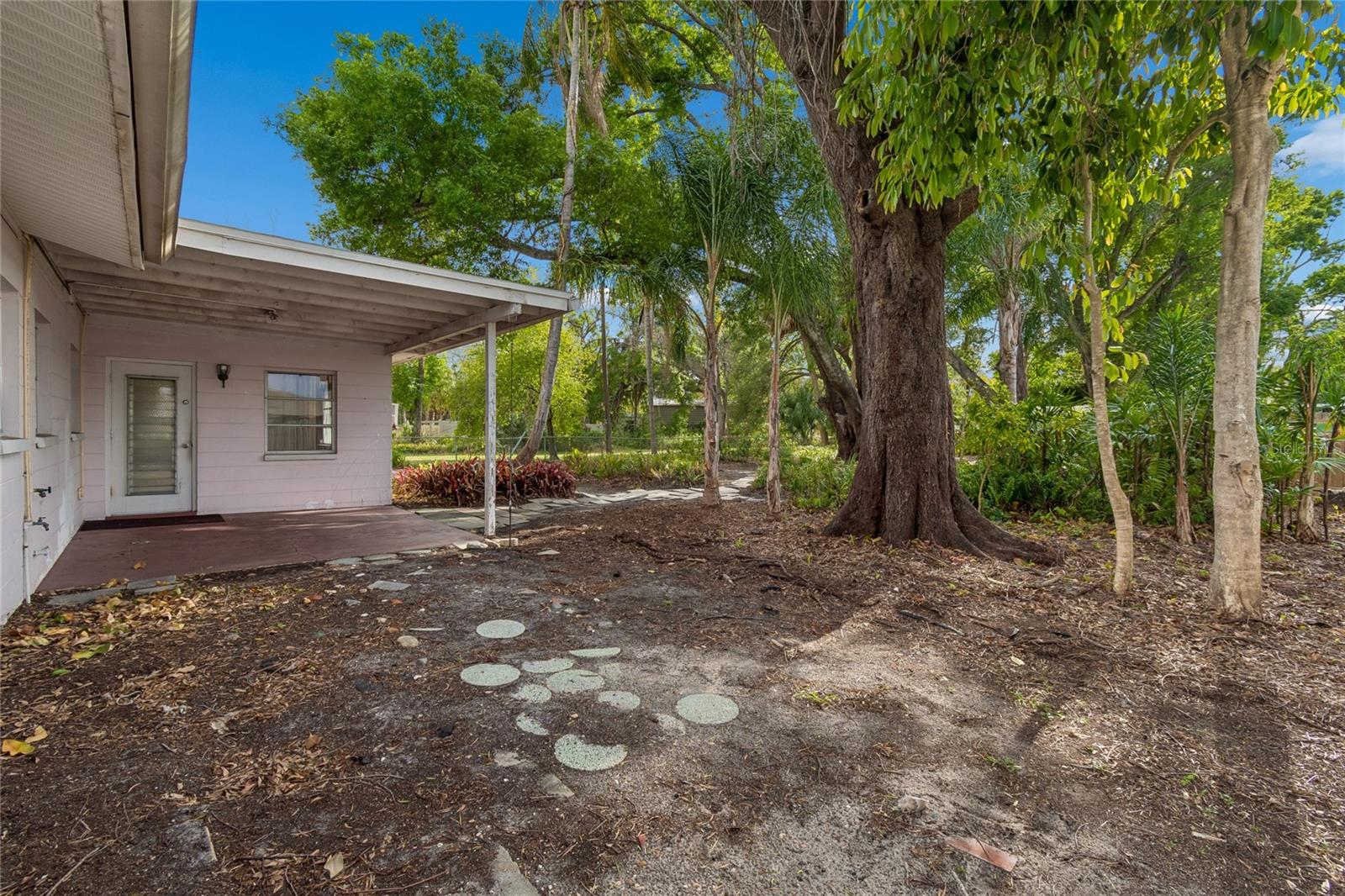 4703 S RENELLIE DR, TAMPA, FL, 33611