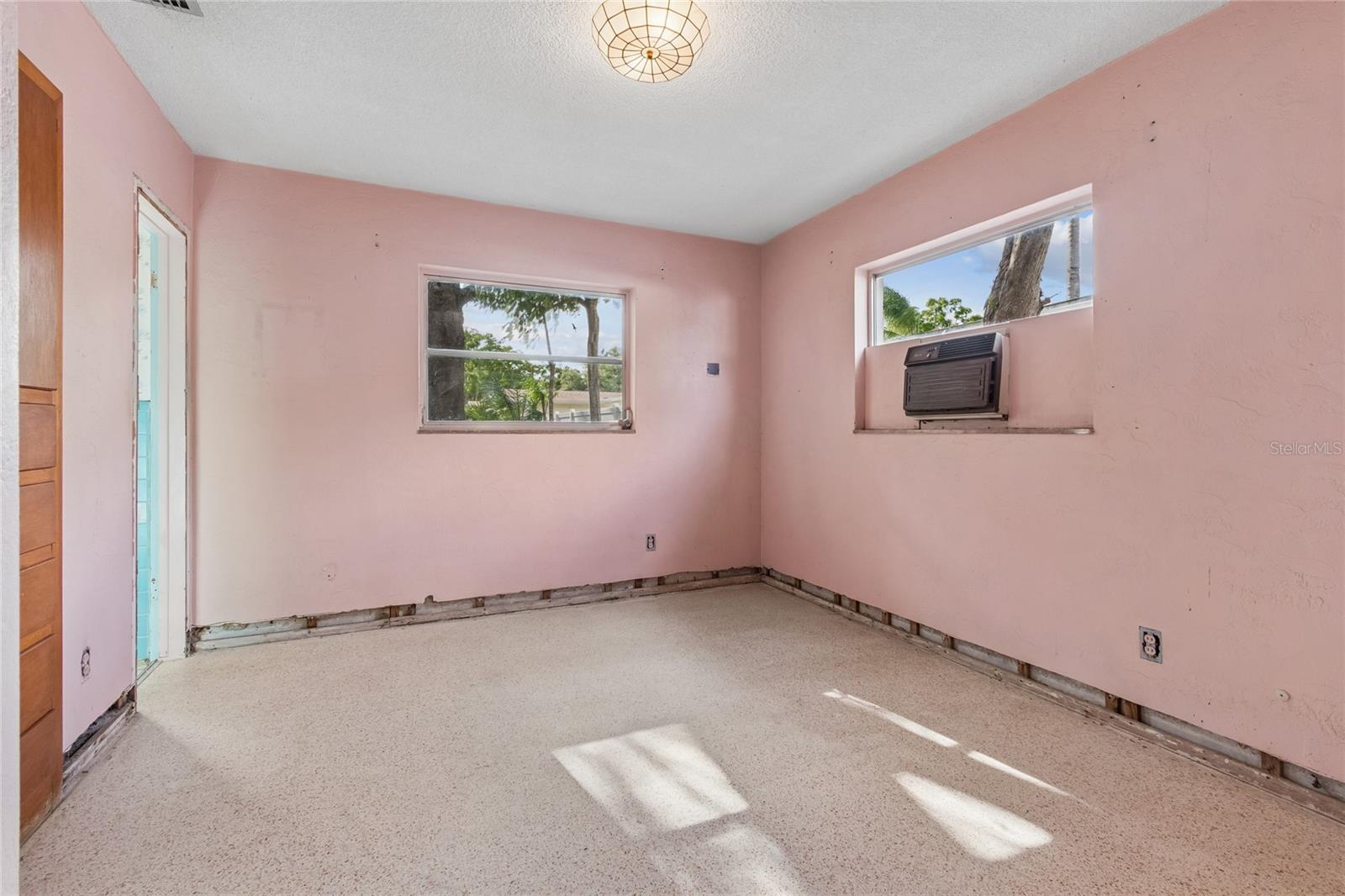 4703 S RENELLIE DR, TAMPA, FL, 33611