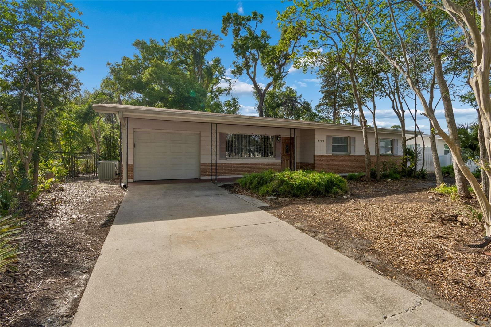 4703 S RENELLIE DR, TAMPA, FL, 33611