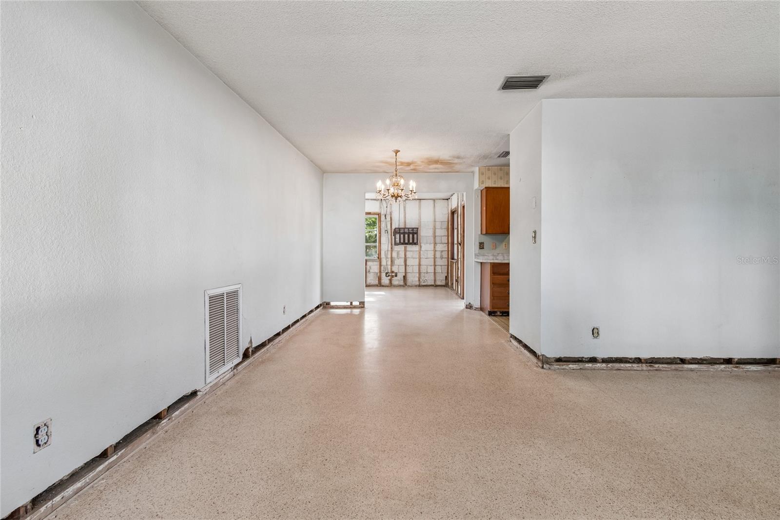 4703 S RENELLIE DR, TAMPA, FL, 33611