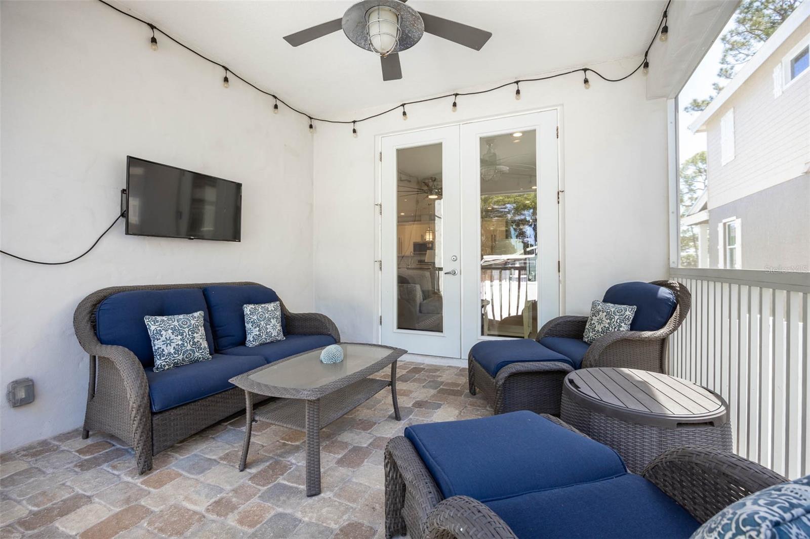 4916 3RD ST N, ST PETERSBURG, FL, 33703