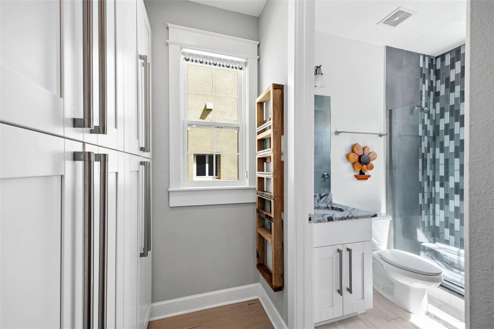 4916 3RD ST N, ST PETERSBURG, FL, 33703