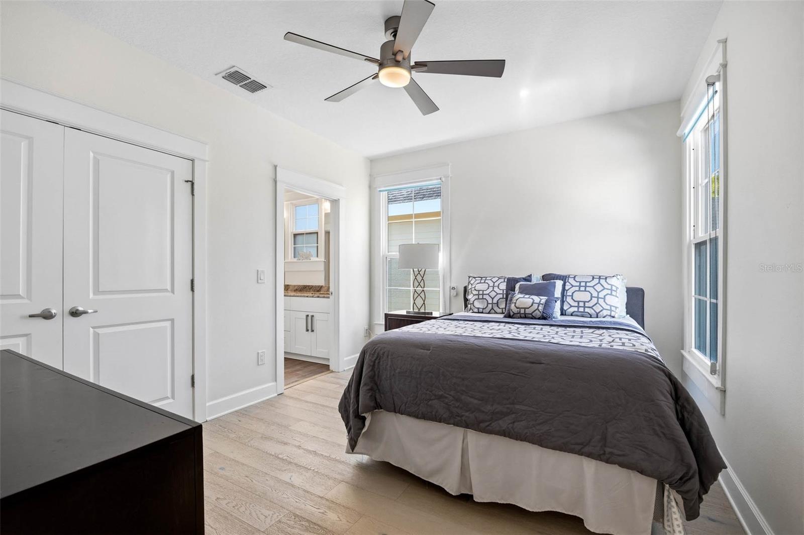 4916 3RD ST N, ST PETERSBURG, FL, 33703